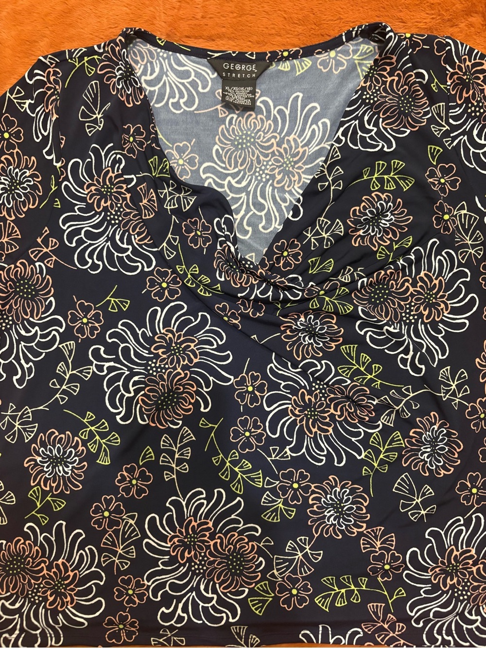 George Black Floral Short Sleeve Tee with White and Green Accents XL 16/18 - Picture 3 of 5